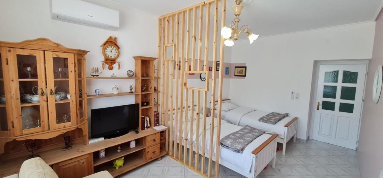 Funky Guest House & Adventures Përmet Екстериор снимка